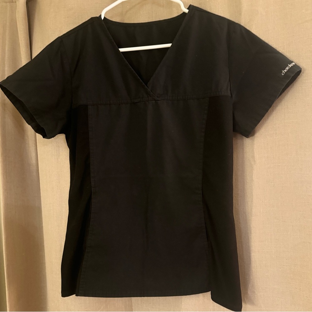 Cherokee women’s scrub top. Size Small . Color BLACK